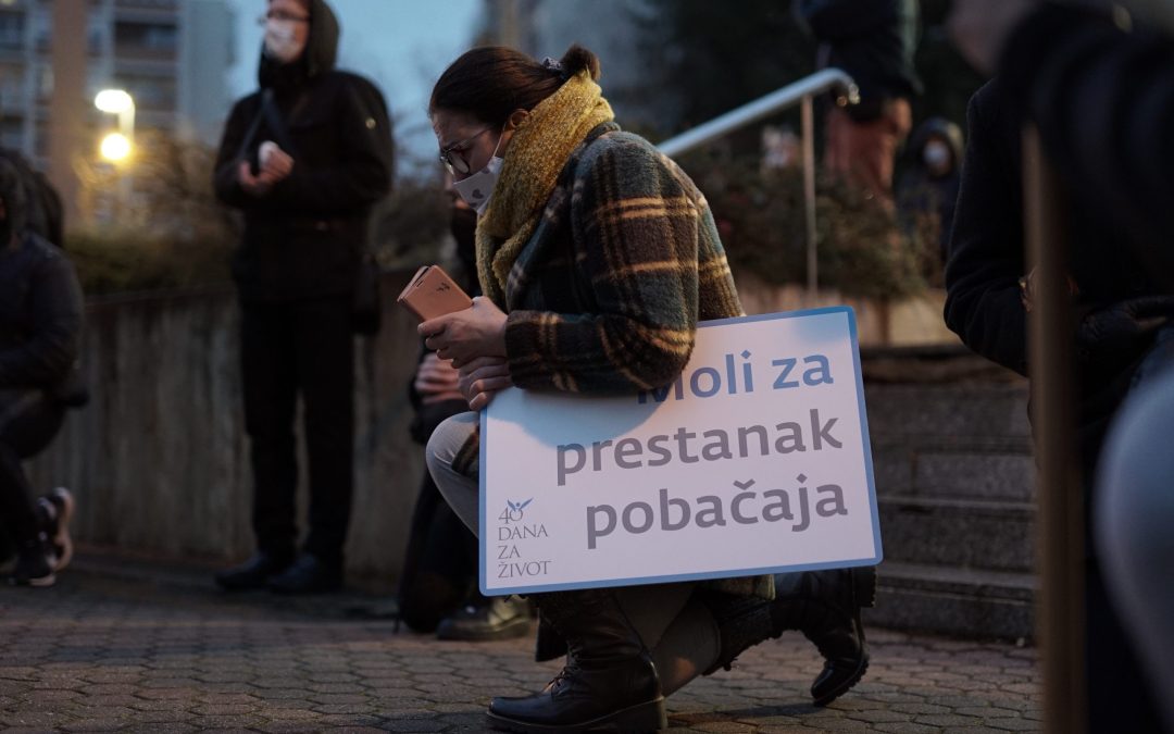 Održan Križni put za nerođene